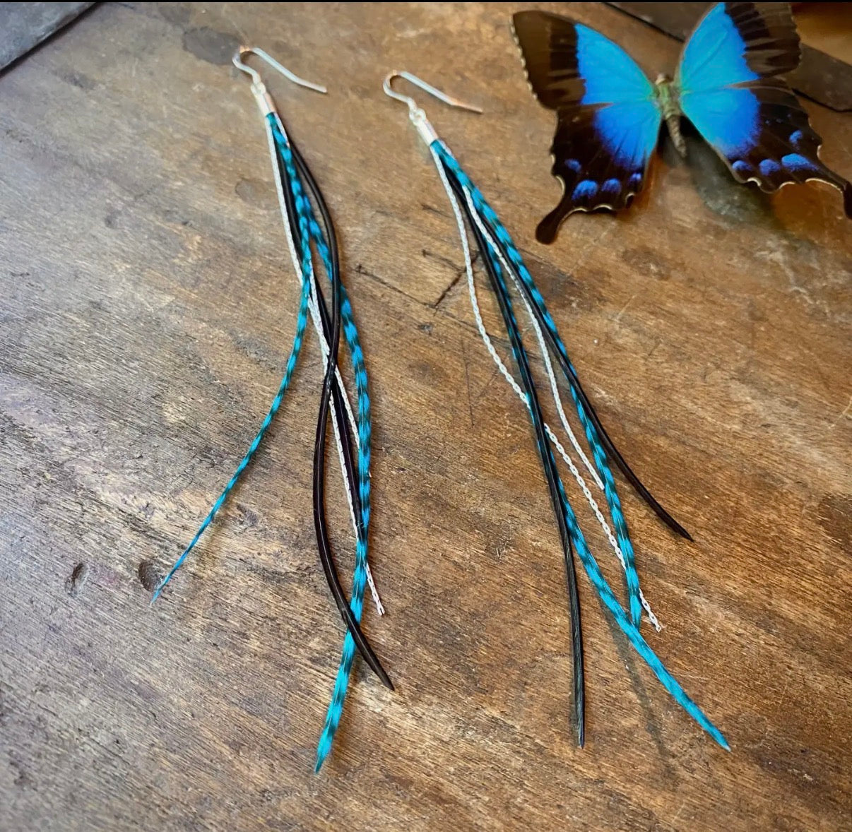 Mini Feather Earrings-Turquoise Grizzly & Black/Silver