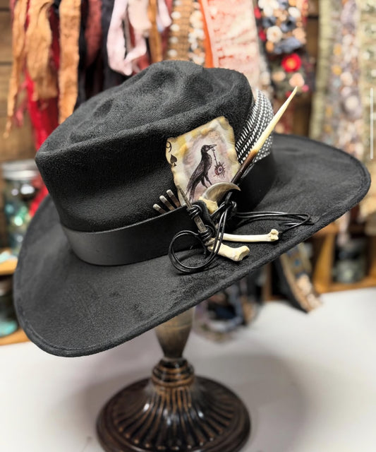 The Moonlight Omen Hat