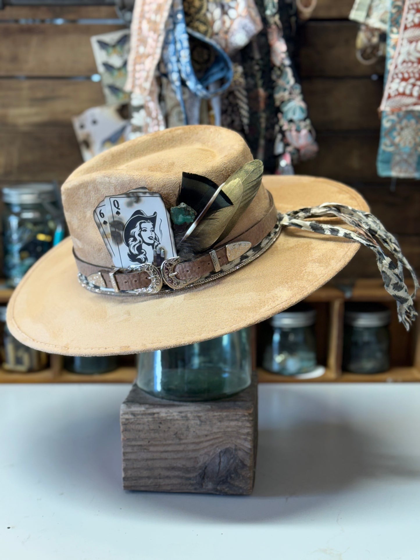 1- The Queen Of Dust Hat
