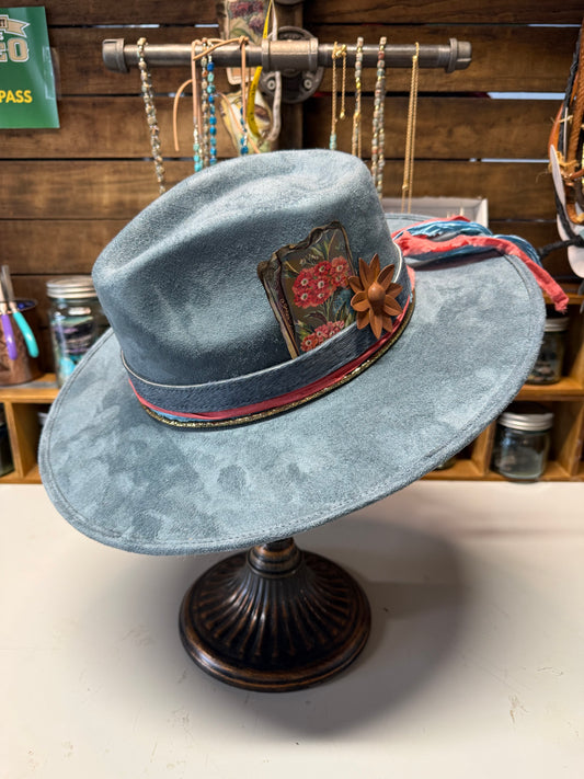 1- The Desert Bloom Hat