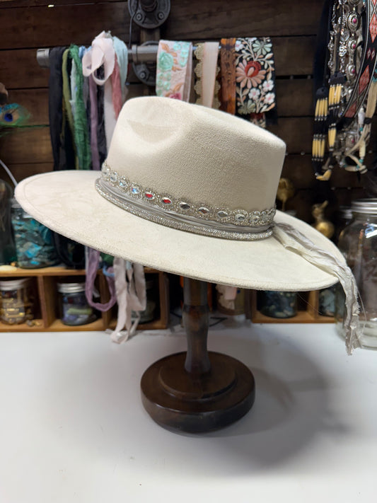 The Pure Elegance Rancher Hat