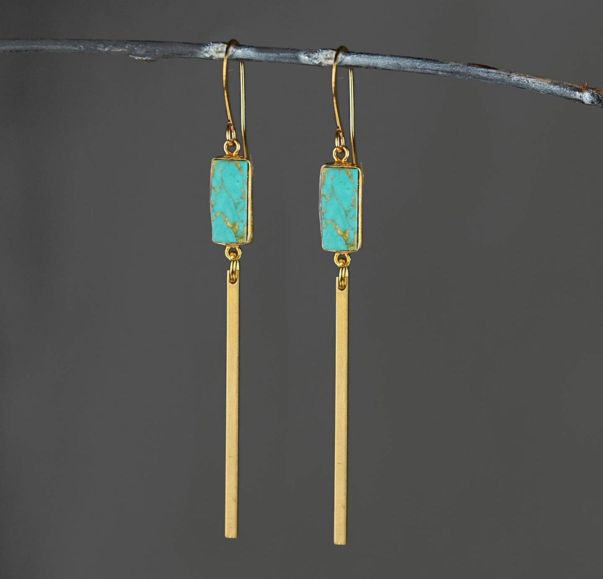 Rectangle Gemstone with Long Bar Earrings (Turquoise [Howlight])
